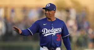Dodgers y Dave Roberts estarían cerca de llegar a un acuerdo para una extensión