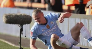 Erling Haaland en peligro de perderse el Mundial de Clubes por lesión