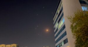 Trump anuncia un alto el fuego entre Israel e Irán horas después de que Irán atacara la mayor base estadounidense en Oriente Medio.