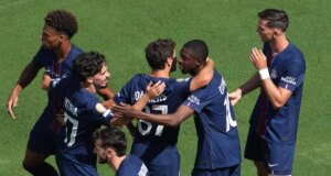 Fiscalía francesa pide proceso por violación contra Achraf Hakimi, del PSG