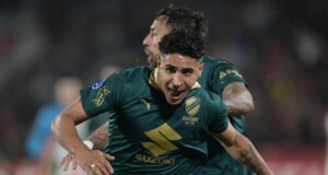 Daniel Cataño, figura estelar del Bolívar: anotó golazo y dos asistencias en la clasificación a los octavos de final de la Copa Sudamericana