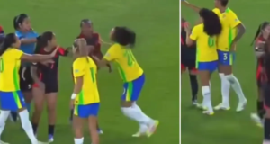 el momento de tensión entre jugadoras de Brasil y Colombia en los últimos minutos del partido de la Copa América