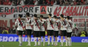 River Plate avanzó en la Copa Libertadores, pero Juan Fernando Quintero se fue molesto porque lo cambiaron, video