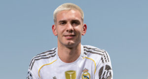 Mastantuono recuerda a Di Stefano en su presentación con el Real Madrid