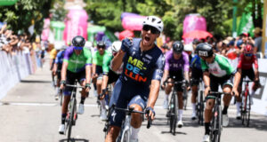 Paredes se lleva la primera etapa de la Vuelta a Colombia 2025