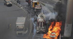 Suben a diez los fallecidos por la explosión de un camión de gas en la capital mexicana