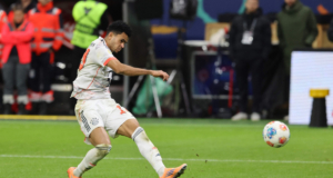 director deportivo del Bayern Múnich no ahorró elogios para el colombiano