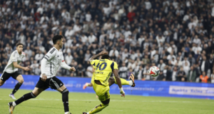 ‘no tiene química con sus compañeros’