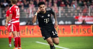 Matthäus le exige a Luis Díaz que sienta la camisa del Bayern