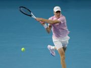 Sinner accede a octavos del Masters 1000 de Miami al vencer a Moutet