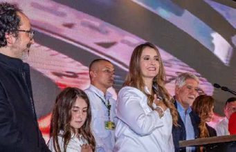 ¿De qué equipo de fútbol es hincha Paloma Valencia?