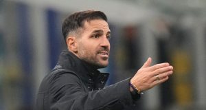 Fàbregas frena los rumores para dirigir a Italia y el Arsenal