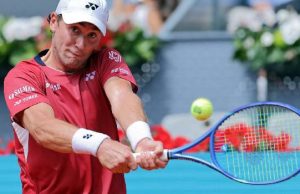 El campeón Casper Ruud se estrena con victoria en Madrid 2026