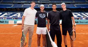 Courtois, Sinner, Bellingham y Nadal jugaron tenis en el Bernabéu