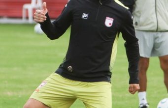 Se alcanzó a recuperar y será titular con Santa Fe hoy en Copa