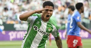 ‘Cucho’ Hernández clasificó al Betis a la Champions tras 21 años