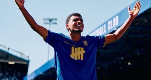 El Birmingham City quiere fichar al colombiano Jhon Solís
