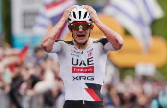 Igor Arrieta gana la quinta etapa del Giro en un loco final