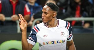 Yerry Mina sella la victoria y asegura la permanencia del Cagliari