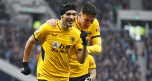 Raúl Jiménez de regreso al Wolverhampton en segunda división
