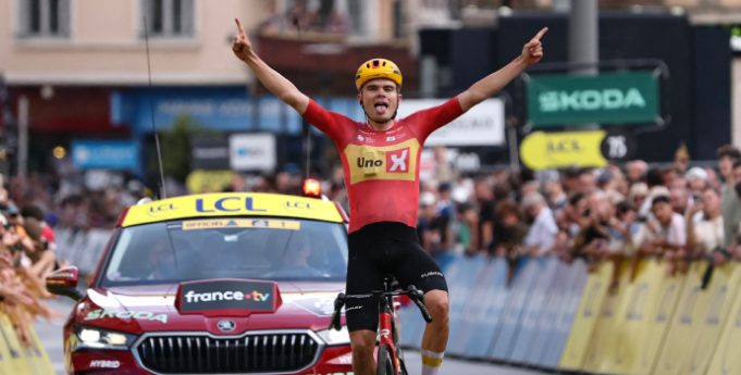 Anthon-Charmig-gana-segunda-etapa-del-Tour-de-Auvernia-Rodano-Alpes-1.jpg