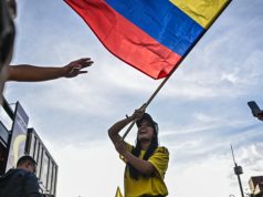 Candidato presidencial de la izquierda propone un Mundial en Colombia