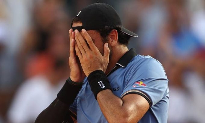 Cobolli-y-Berrettini-avanzan-en-Roland-Garros-2-1.jpg