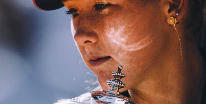 Mirra-Andreeva-es-la-nueva-campeona-del-Roland-Garros-1.jpg